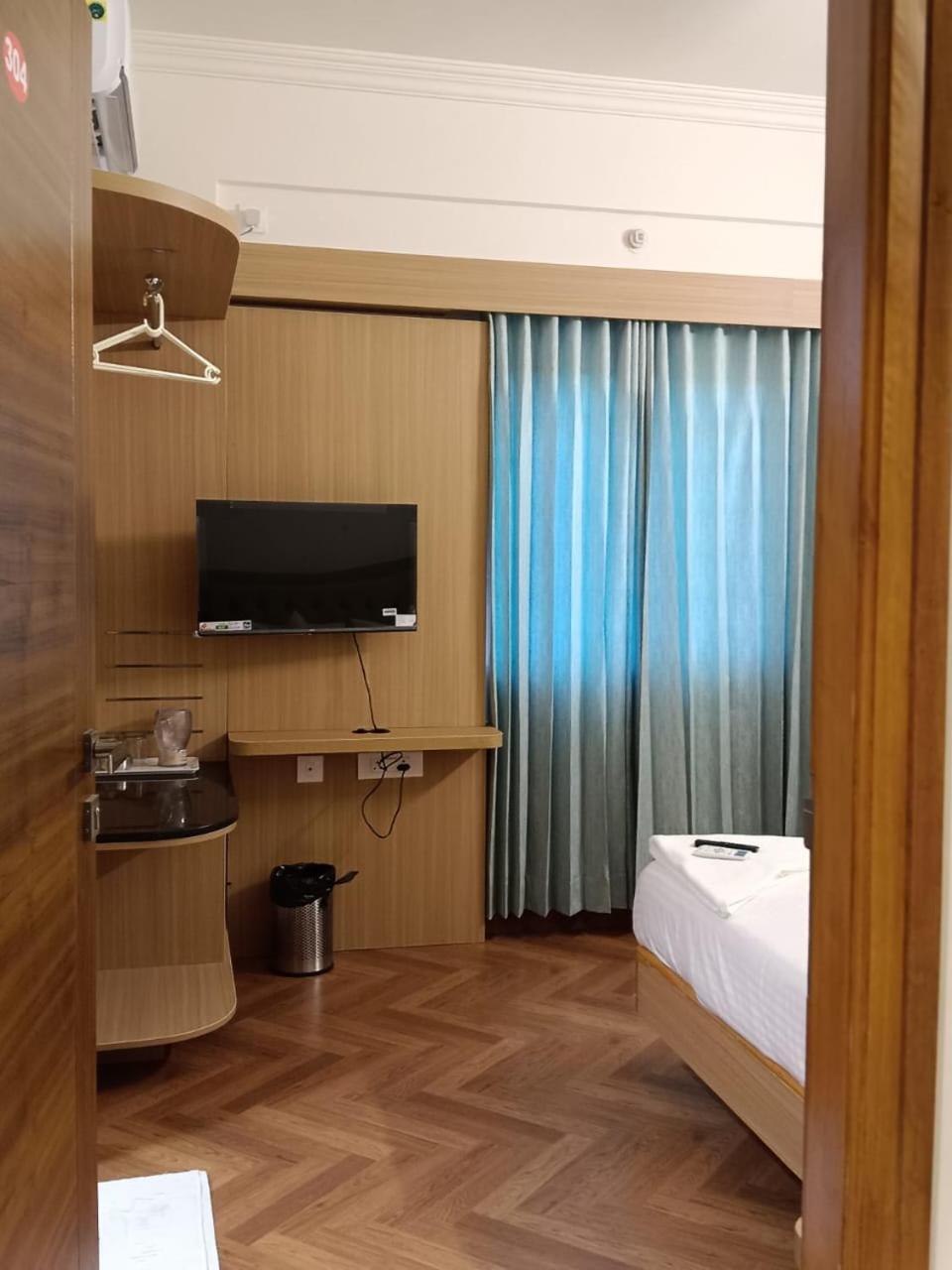 Krishna Inn Bangalore Extérieur photo
