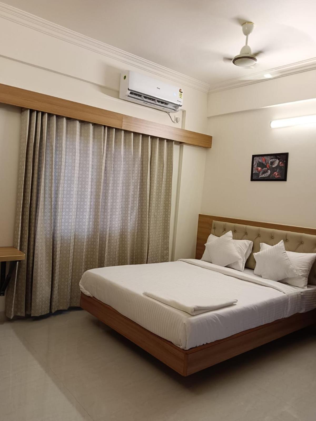Krishna Inn Bangalore Extérieur photo